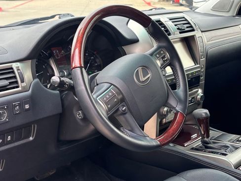 Used 2017 Lexus GX 460 Premium image 7