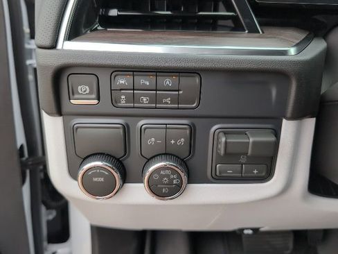 New 2026 Chevrolet Tahoe Premier w/ Sun And Tow Package image 20