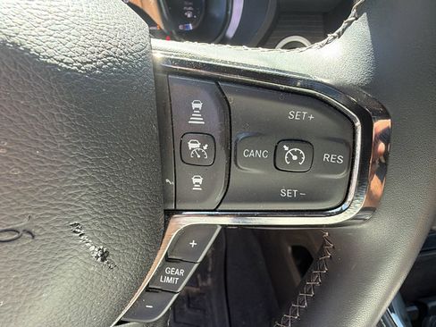 Used 2024 RAM 1500 Limited image 29