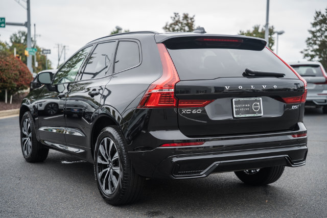 Certified 2025 Volvo XC60 B5 Plus w/ Climate Package AWD/4WD image 5