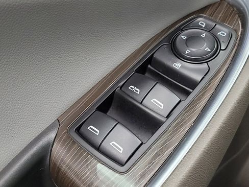Used 2019 Chevrolet Malibu Premier w/ Sun and Wheel Package FWD image 27