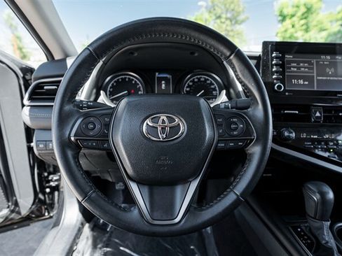 Used 2022 Toyota Camry SE w/ Convenience Package FWD image 23