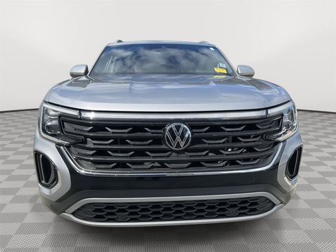 Used 2024 Volkswagen Atlas Cross Sport SE image 8