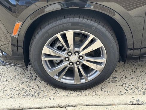 New 2025 Cadillac XT6 Premium Luxury w/ Technology Package image 7