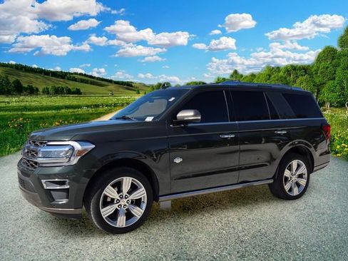 Used 2022 Ford Expedition King Ranch RWD image 2