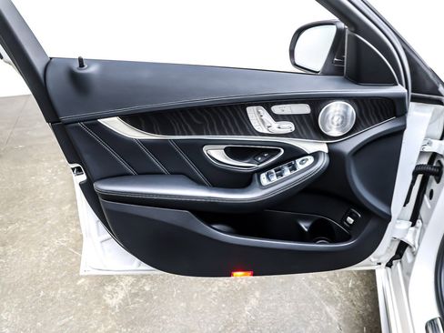 Used 2016 Mercedes-Benz C 63 AMG S image 22