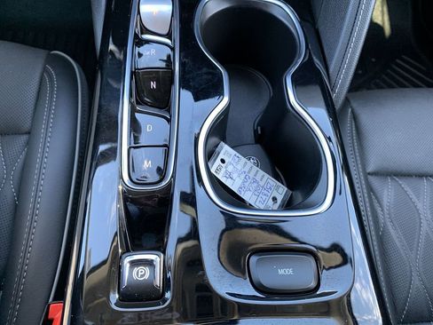 Used 2023 Buick Envision Avenir image 27