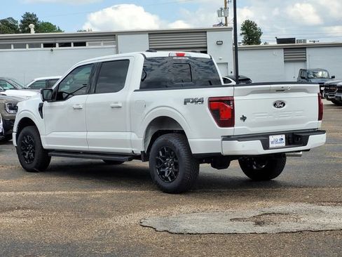 New 2026 Ford F150 XLT w/ Equipment Group 302A MID AWD/4WD image 4