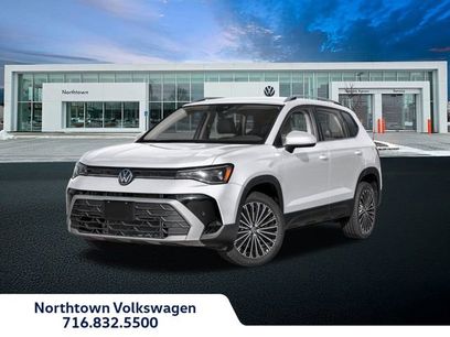 New 2025 Volkswagen Taos SE