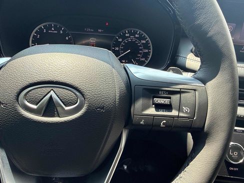 Used 2025 INFINITI QX60 Pure FWD image 19