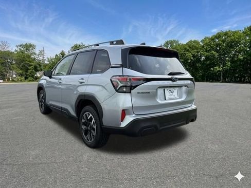 Used 2025 Subaru Forester Premium w/ Convenience Package #1 AWD/4WD image 6