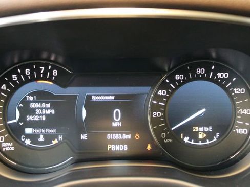 Used 2019 Lincoln MKC Select w/ Select Plus Package image 24