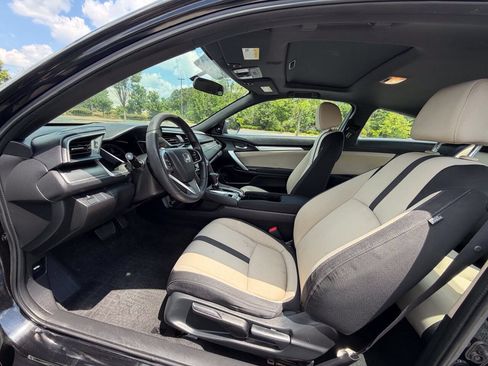 Used 2016 Honda Civic EX-T image 9