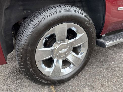 Used 2018 Chevrolet Tahoe LT w/ LT Signature Package image 47