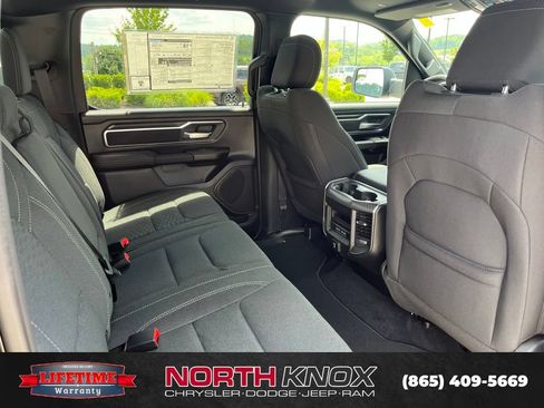 New 2026 RAM 1500 Big Horn AWD/4WD image 24