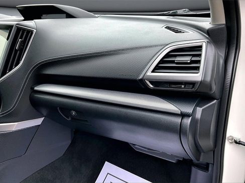 Used 2021 Subaru Forester Limited w/ Popular Package #3 image 26