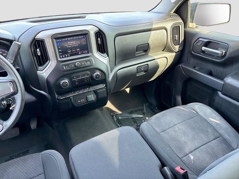 Used 2022 Chevrolet Silverado 1500 Custom AWD/4WD image 21