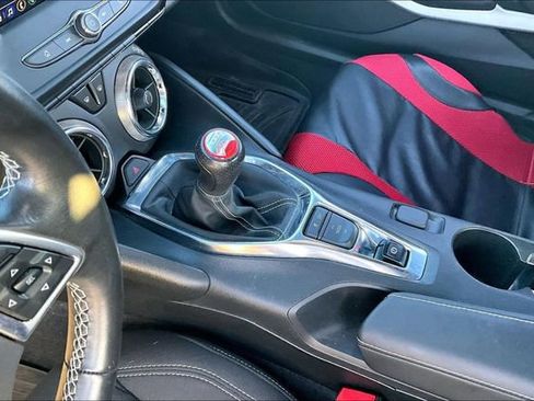 Used 2021 Chevrolet Camaro LT image 15