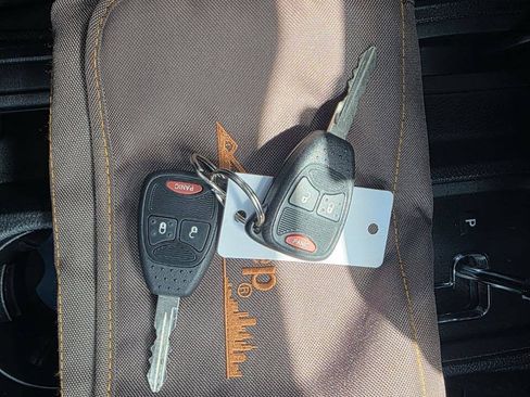 Used 2018 Jeep Wrangler Sport AWD/4WD image 17