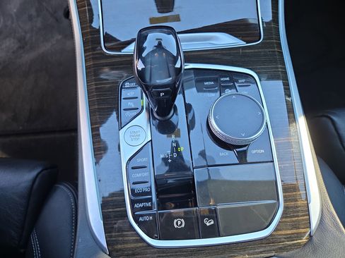 Used 2019 BMW X5 xDrive40i w/ Convenience Package image 25