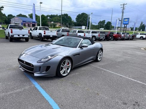 Used 2015 Jaguar F-TYPE S RWD image 2