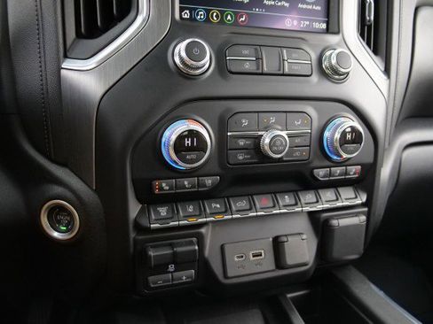 Used 2021 GMC Sierra 3500 Denali w/ Denali Ultimate Package image 14