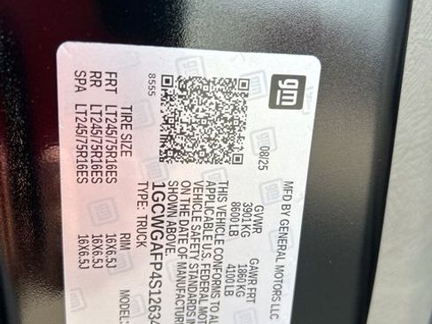 New 2025 Chevrolet Express 2500 image 35