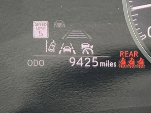 Certified 2025 Lexus NX 250 FWD w/ Towing Package (2000 Lbs) image 22