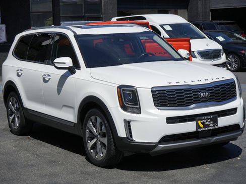 Used 2021 Kia Telluride S image 6
