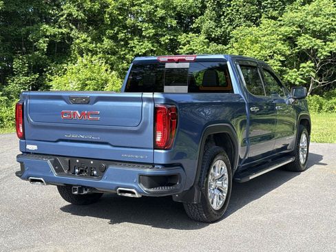 Used 2025 GMC Sierra 1500 Denali AWD/4WD image 8