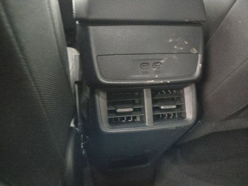 Used 2025 Chevrolet Equinox LT FWD image 27