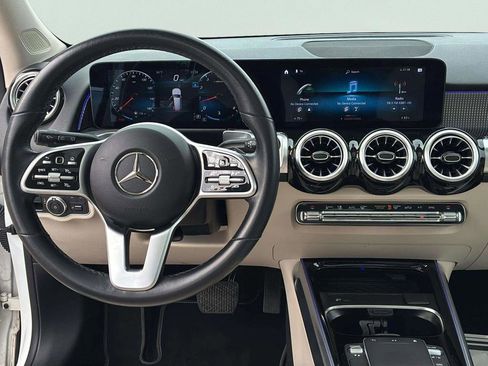 Used 2022 Mercedes-Benz GLB 250 image 39