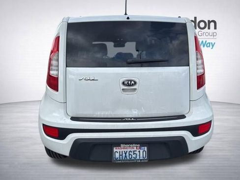 Used 2012 Kia Soul + image 16