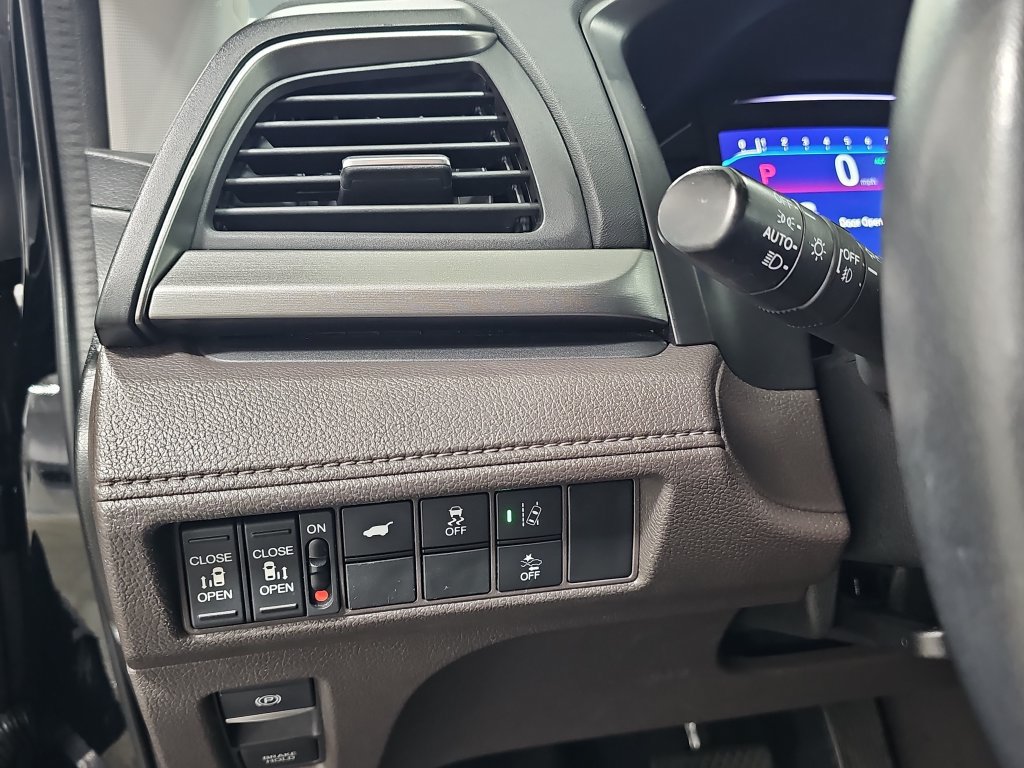 Used 2018 Honda Odyssey EX-L image 28