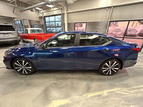 Used 2020 Nissan Altima 2.5 SR image 32