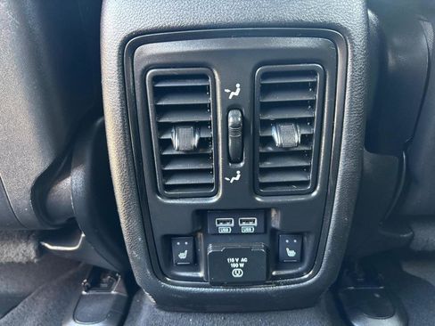 Used 2019 Dodge Durango GT RWD image 29
