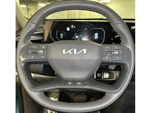 Used 2026 Kia EV9 Wind AWD/4WD image 25