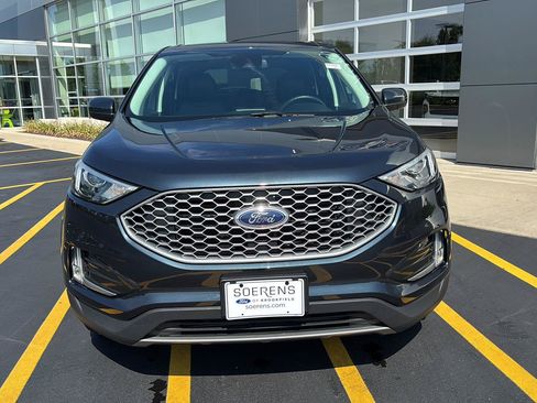 Used 2024 Ford Edge SEL w/ Convenience Package AWD/4WD image 4