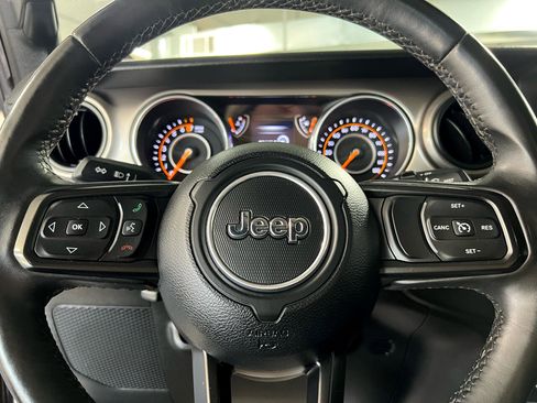 Used 2018 Jeep Wrangler Unlimited Sport S image 30