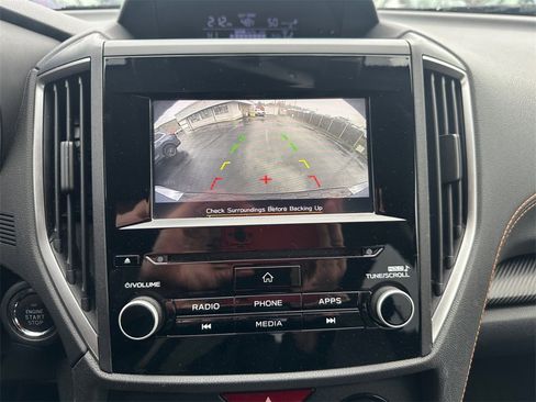 Used 2021 Subaru Crosstrek 2.0i Premium w/ Moonroof Package image 22