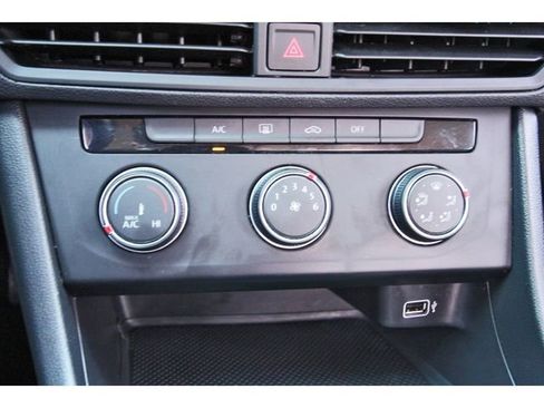 Used 2019 Volkswagen Jetta S w/ Driver Assistance Package image 25