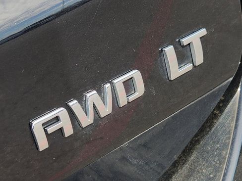 Used 2024 Chevrolet Equinox LT AWD/4WD image 8