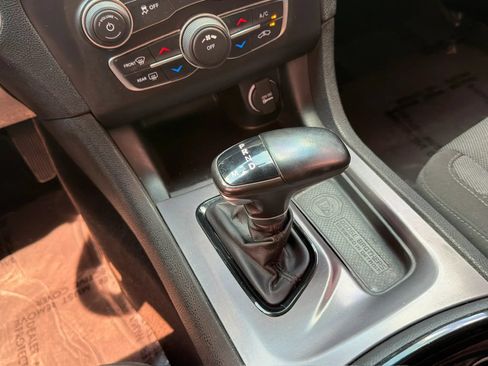 Used 2022 Dodge Charger SXT w/ Blacktop Package RWD image 19