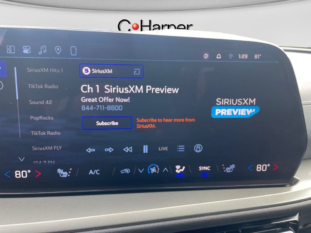 Used 2024 Chevrolet Traverse LT w/ LPO, Floor Liner Package FWD image 44