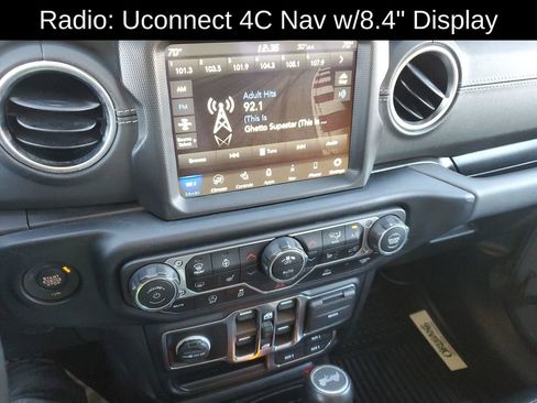 Used 2021 Jeep Wrangler Unlimited Sahara w/ Uconnect 4C Nav & Sound Group image 15