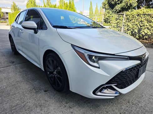 Used 2024 Toyota Corolla XSE image 7