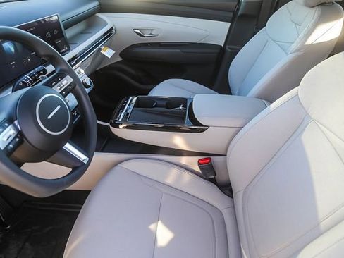 New 2026 Hyundai Tucson Blue SE image 19