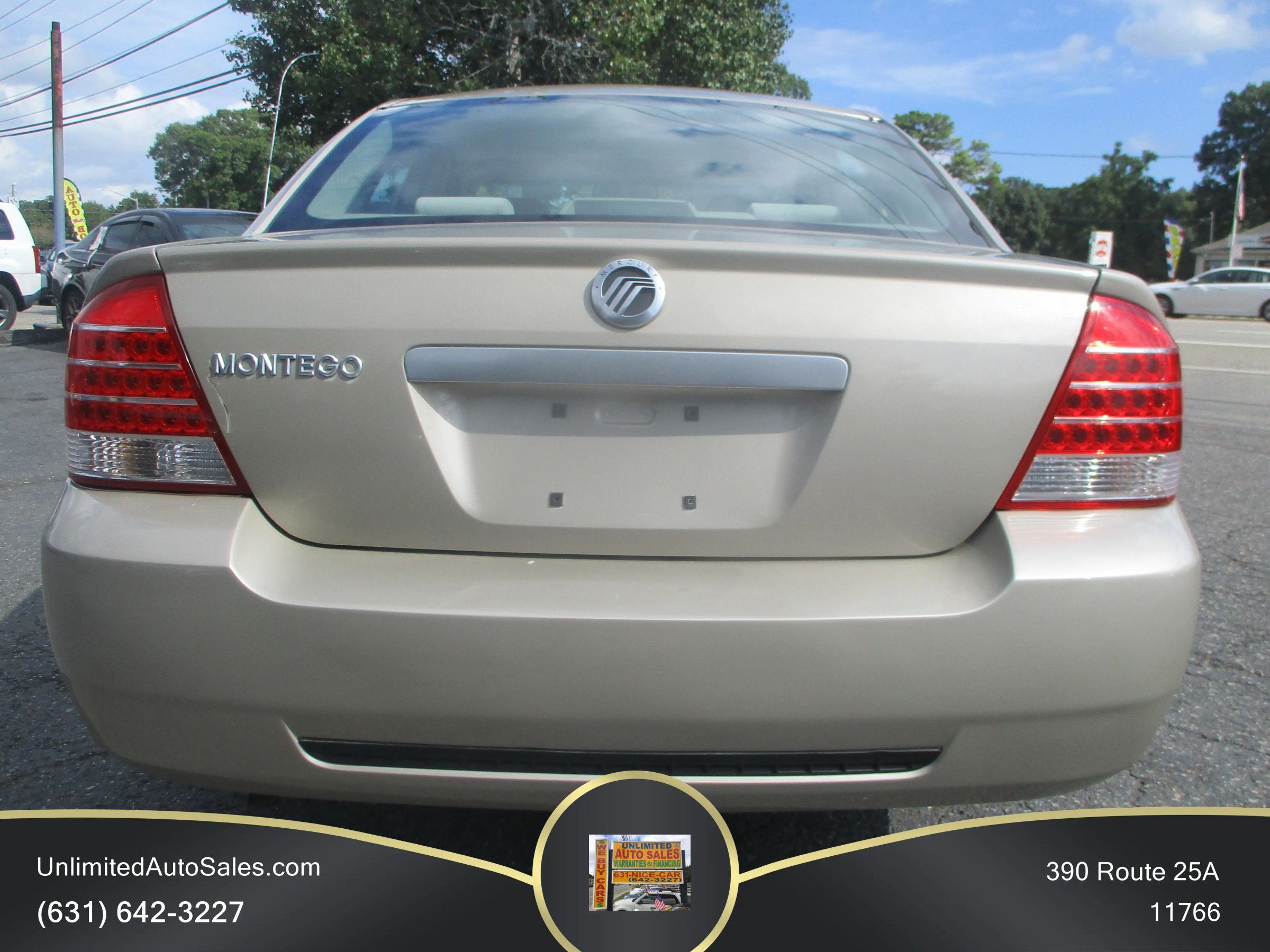 Used 2005 Mercury Montego Luxury FWD image 2