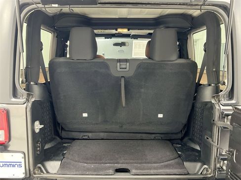 Used 2018 Jeep Wrangler Sport image 21