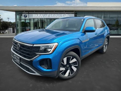 Used 2024 Volkswagen Atlas Cross Sport SE image 5